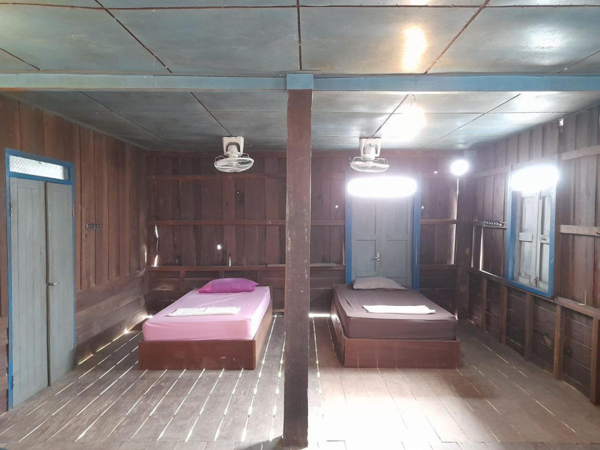 Hostel Ta'S Dorm Dondet Ban Dondét Exterior foto